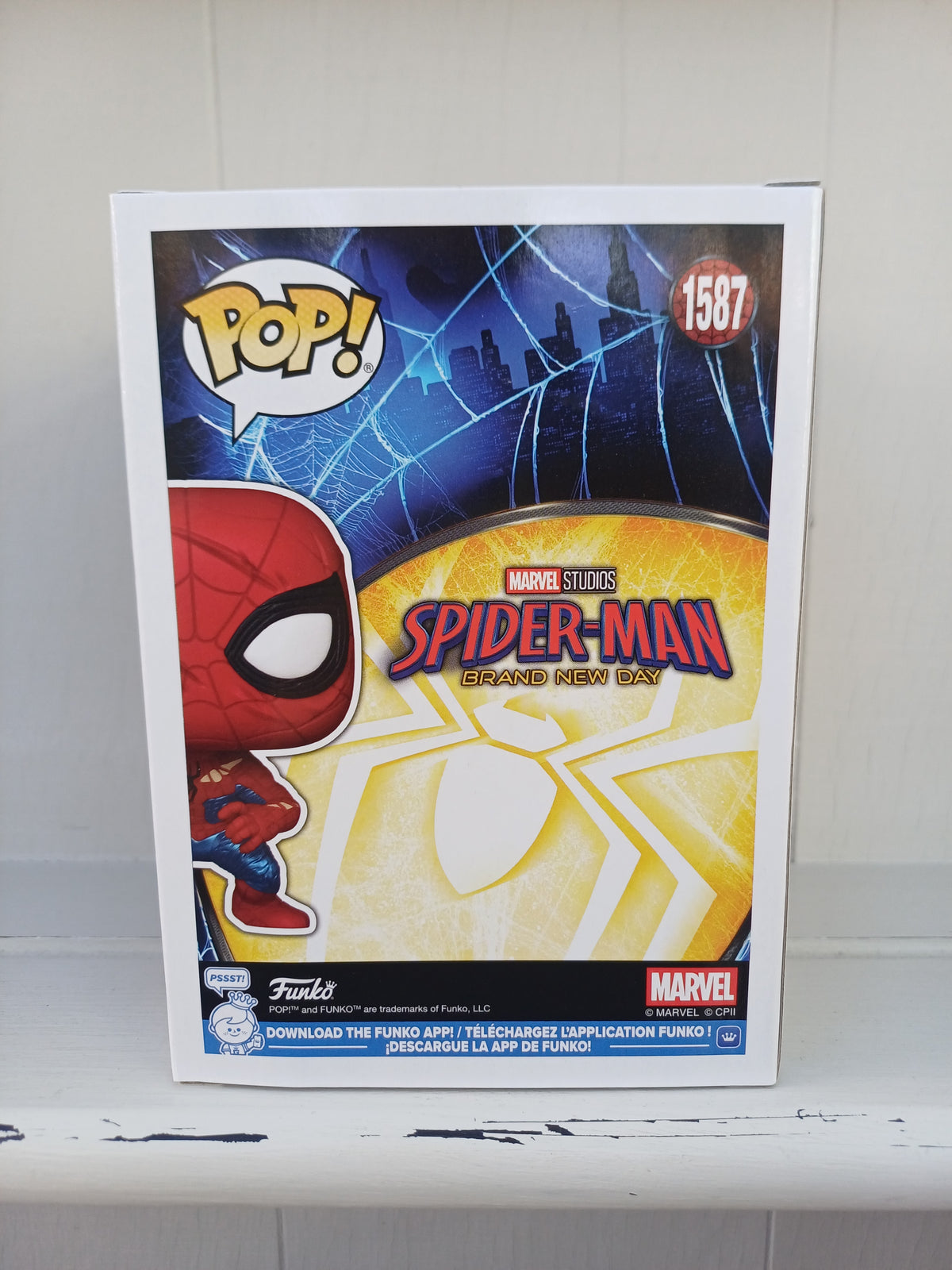 Funko Pop Spiderman Brand New Day #1587 (NWHS)